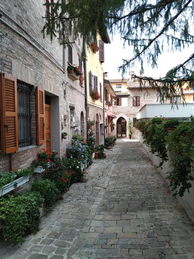 Il Borghetto Medievale Suite ファブリアーノ エクステリア 写真