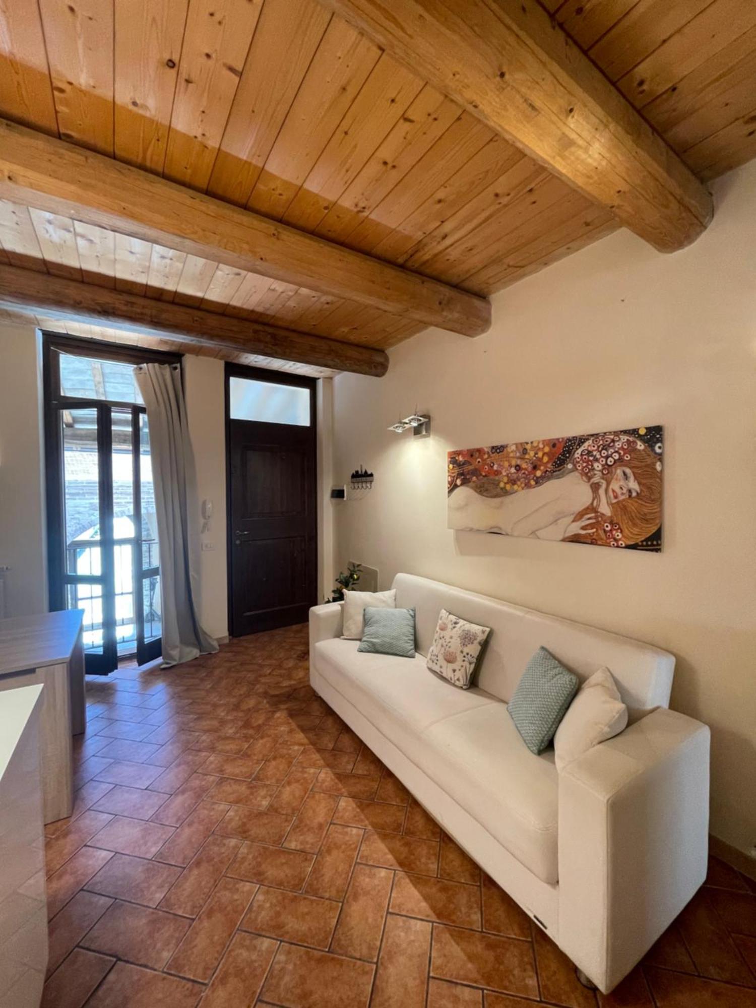 Il Borghetto Medievale Suite ファブリアーノ エクステリア 写真