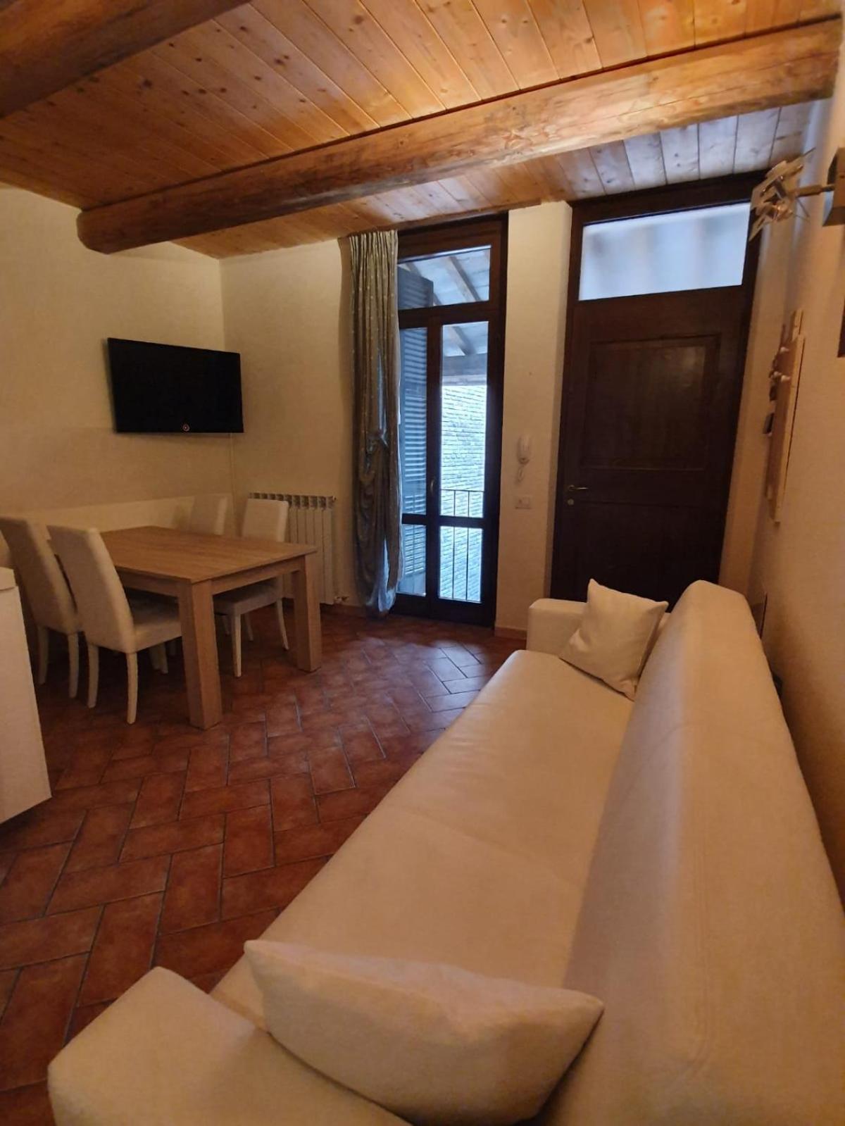 Il Borghetto Medievale Suite ファブリアーノ エクステリア 写真